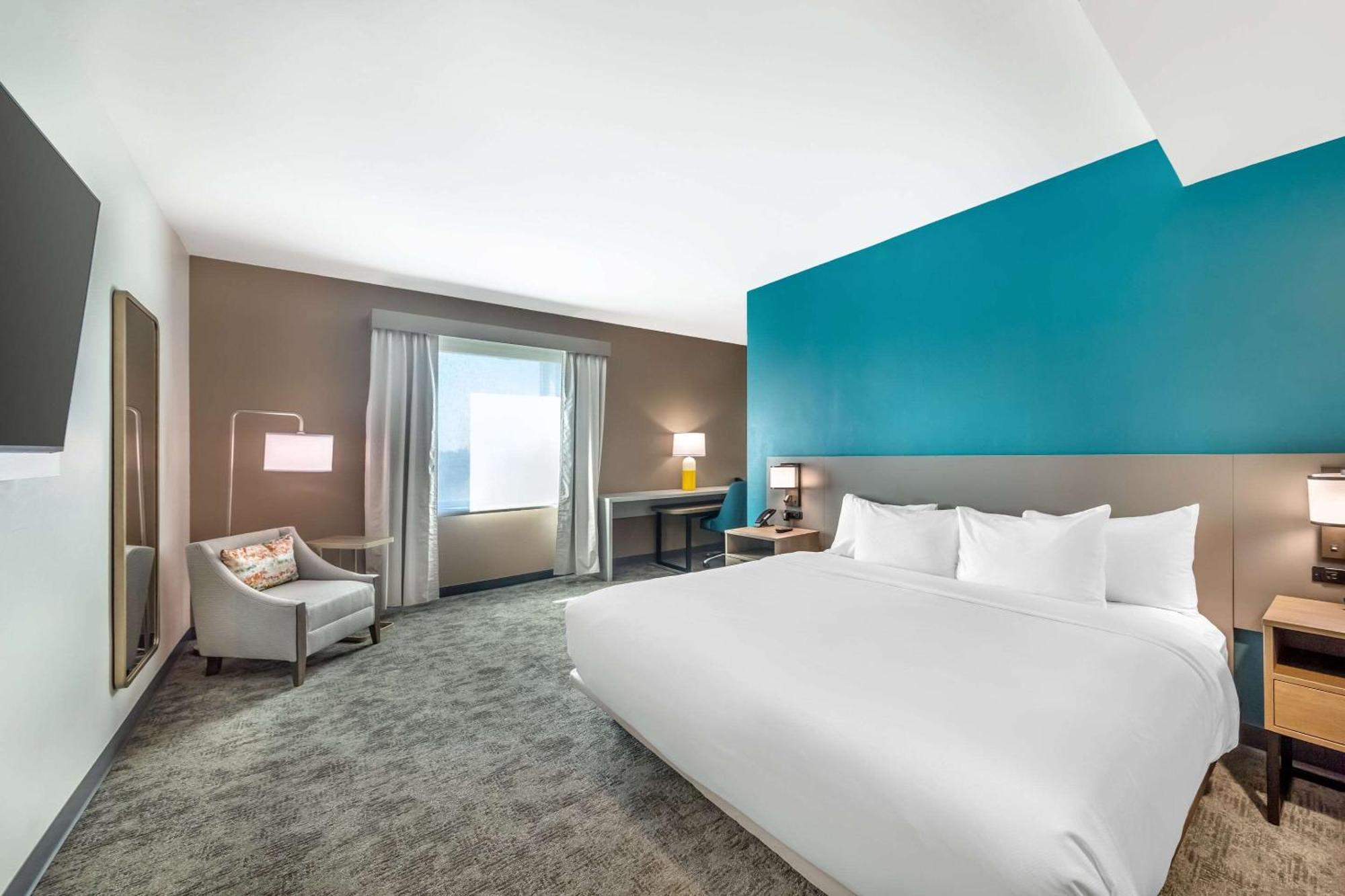 Comfort Suites Fort Myers East I-75 외부 사진
