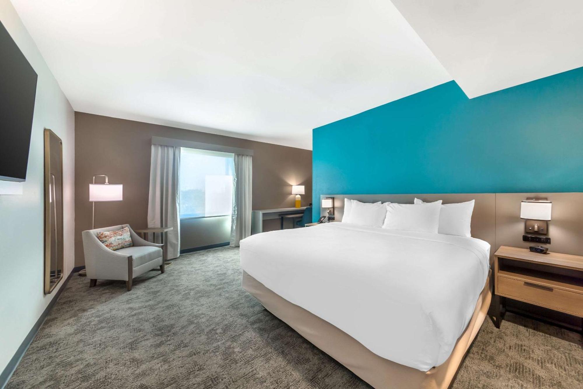 Comfort Suites Fort Myers East I-75 외부 사진